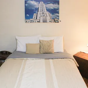 comfortable-apartment-pittsburghs-little-italy.hotels-in-pittsburgh.com/